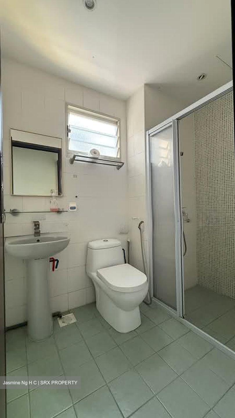 Blk 648 Eastdale (Punggol), HDB 5 Rooms #544931761